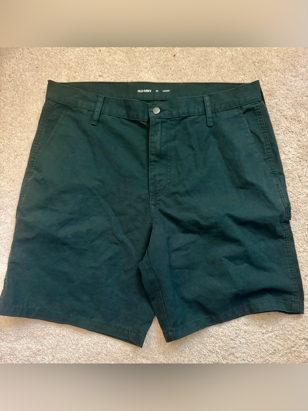 NWOT Dark Green Cargo Shorts. Size 38